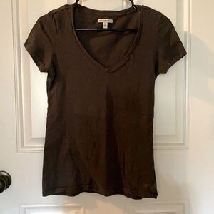Grey v neck t-shirt